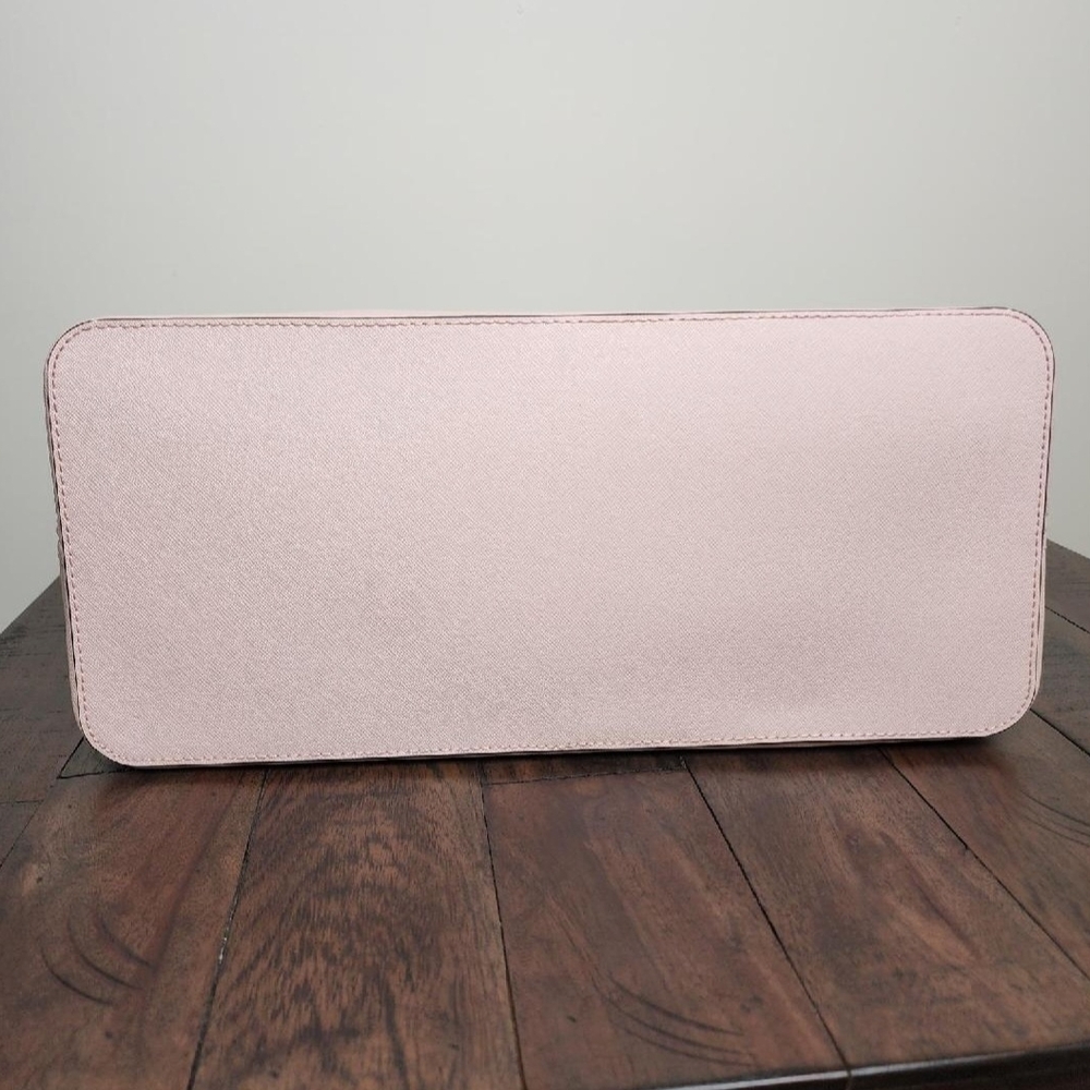 Michael Kors Pink Tote Bag.🩷 - Picture 8 of 8